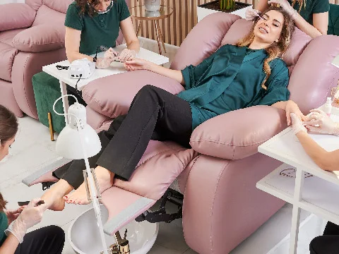 Manicure Image